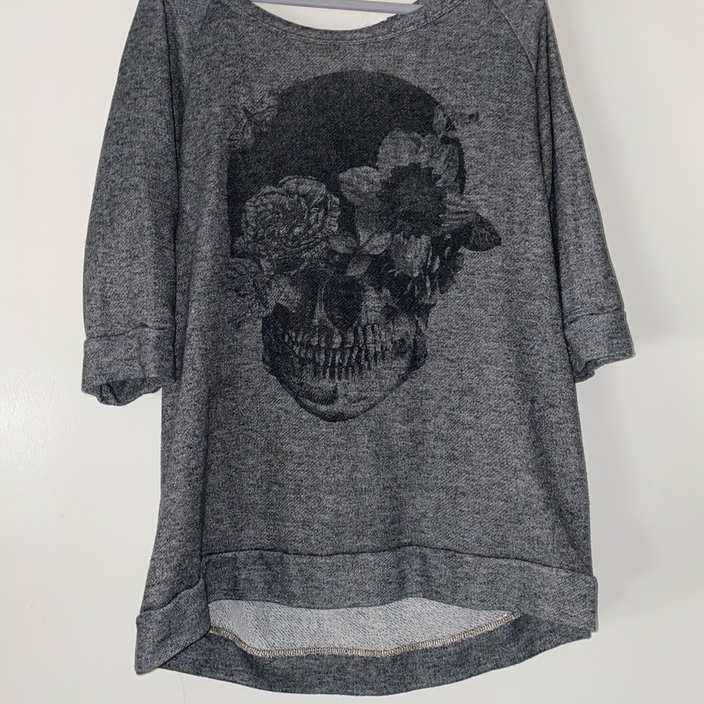 Torrid skull 3/4 sweater